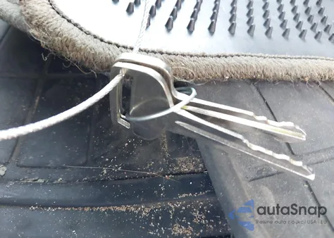 2000 Toyota 4Runner Sr5 V6 z USA, uszkodzony, nr VIN JT3HN86R5Y0303462